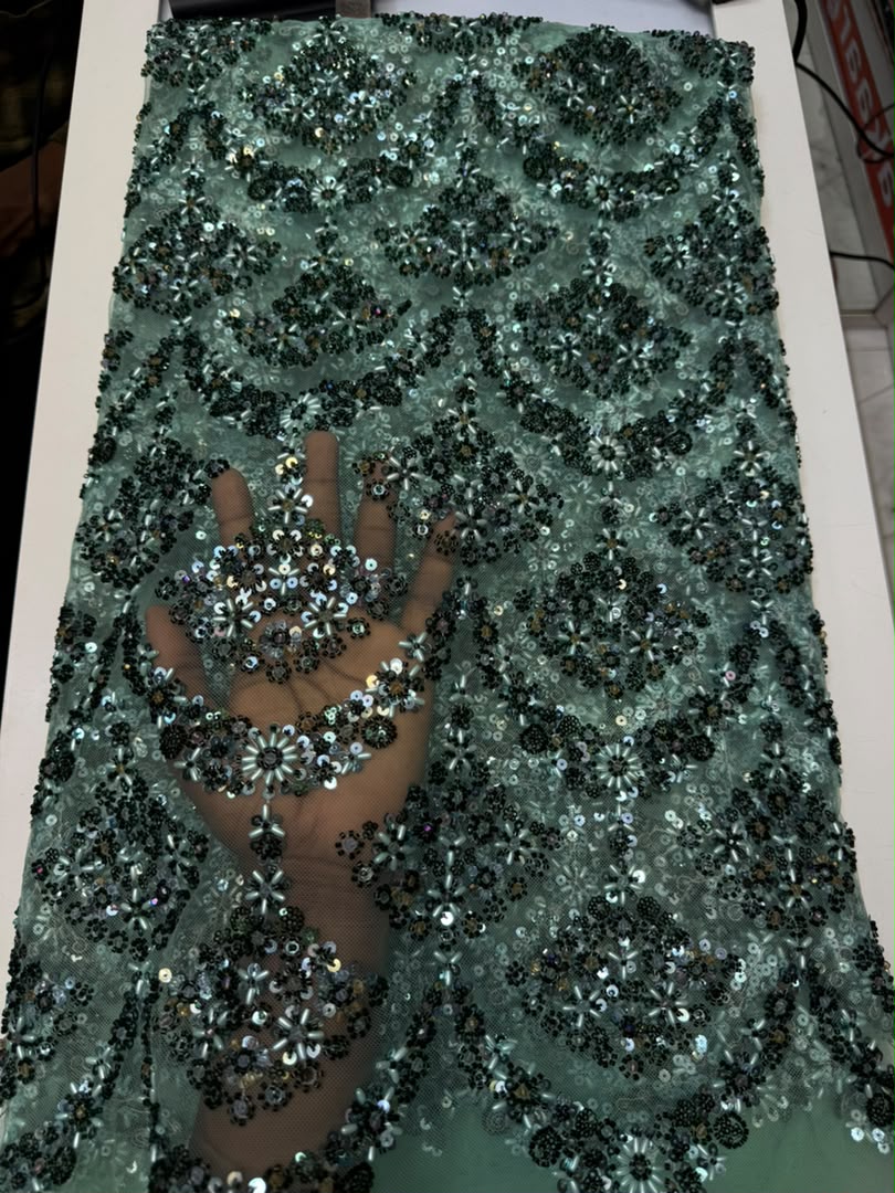 Tissu Perlage